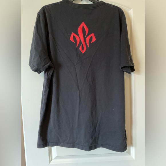 Under armour shirt protect this house - Picture 2 of 5